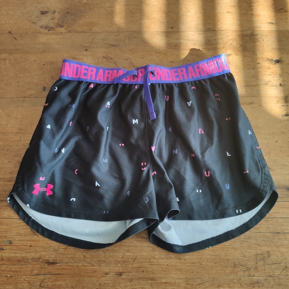 Under armour shorts - Picture 1 of 1